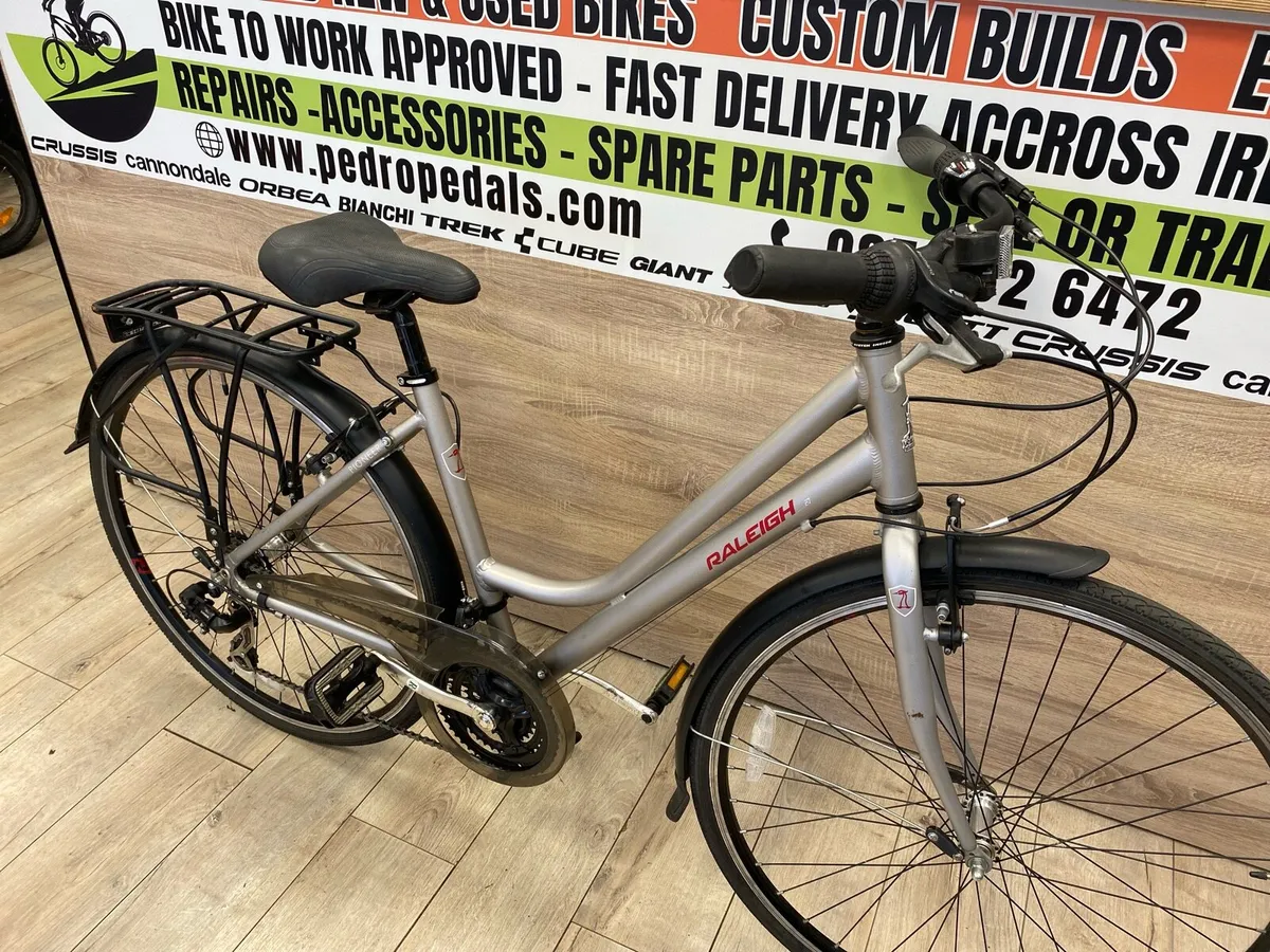 Raleigh (like new) - Image 3