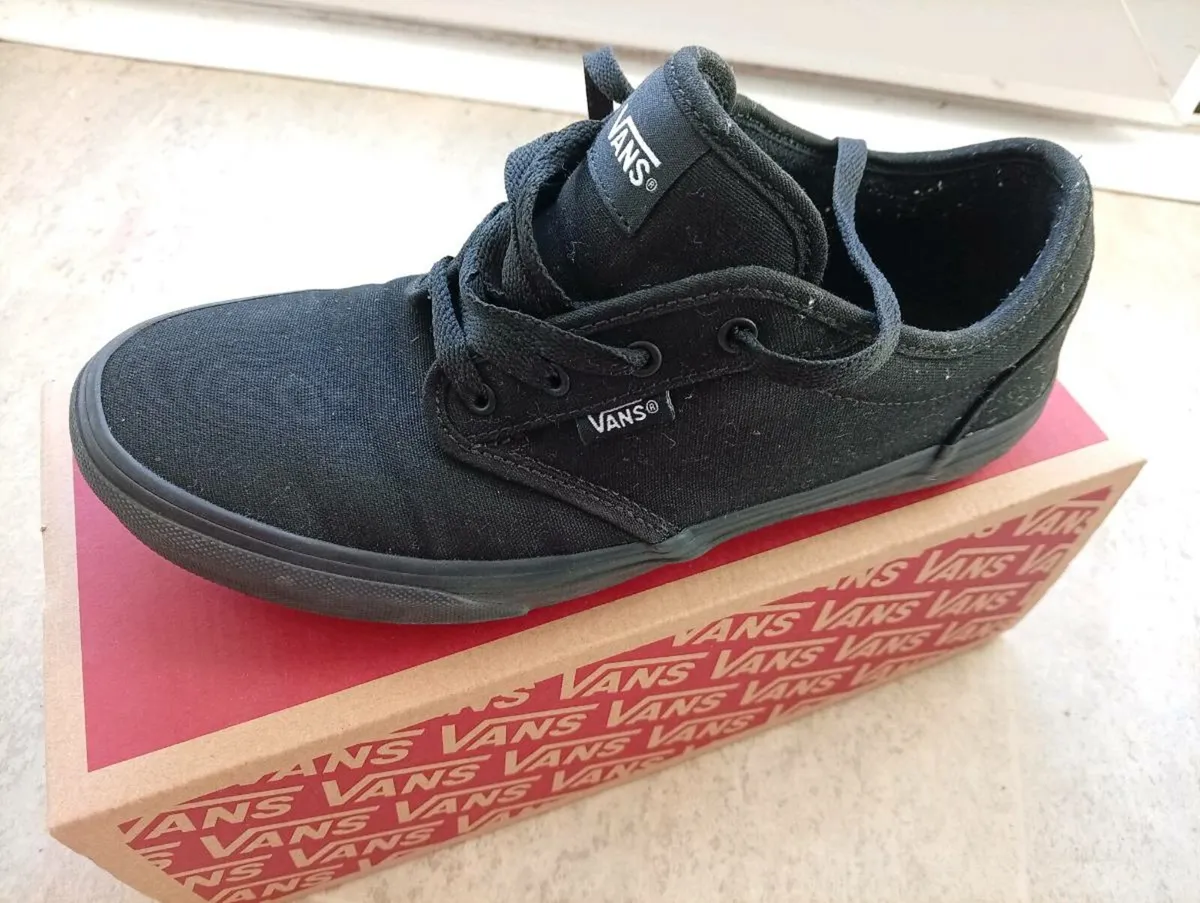 Runners vans black