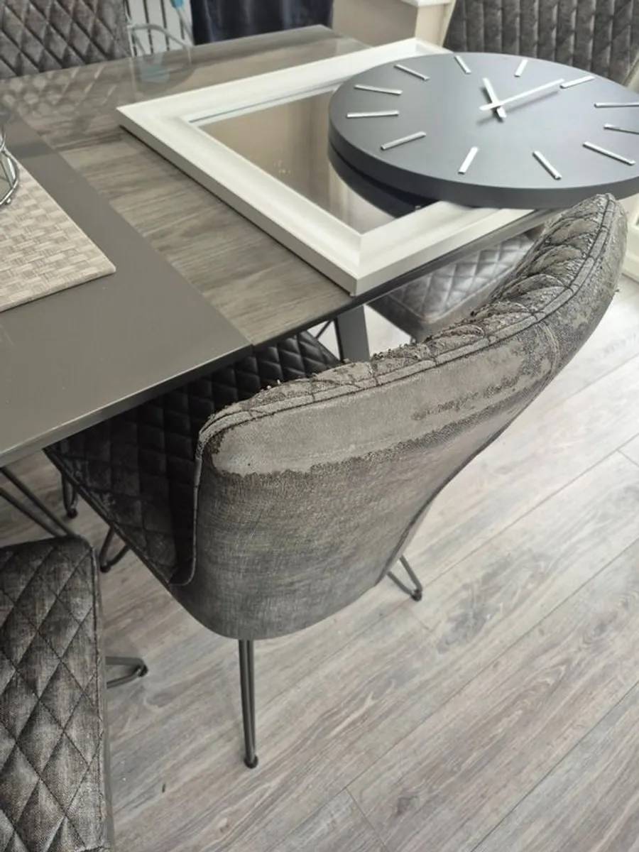 Kitchen chairs Free - Image 3