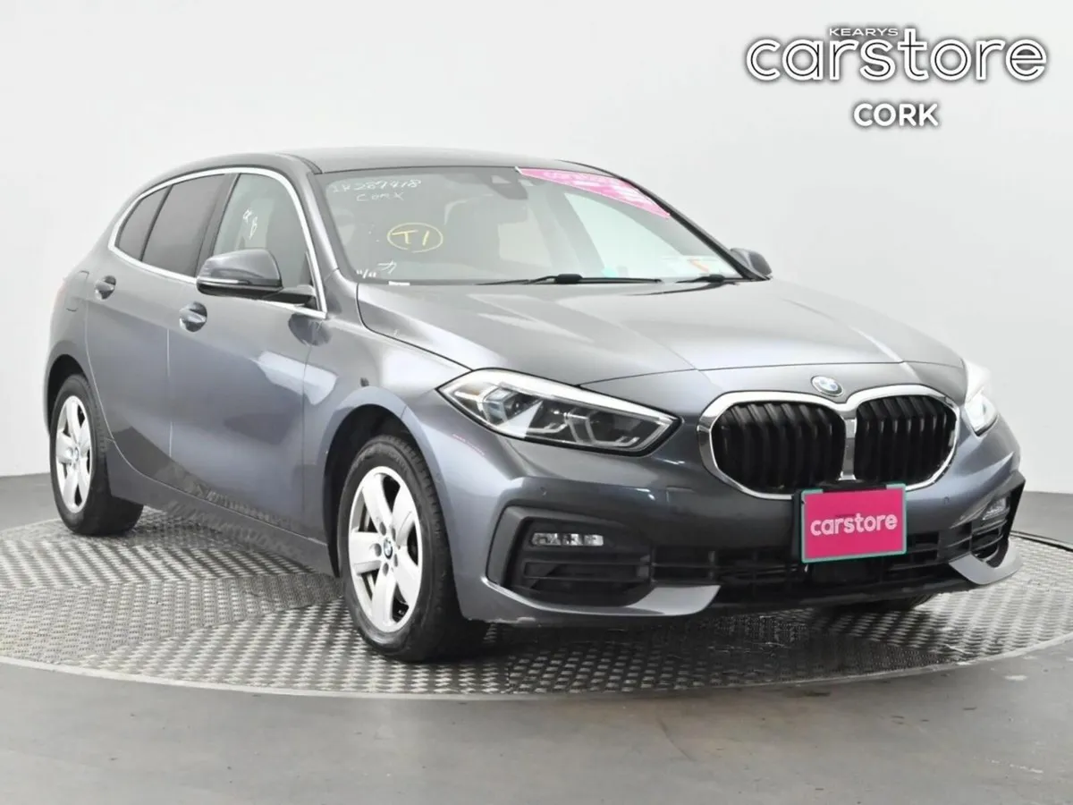 BMW 1-Series 118i Auto - Image 1