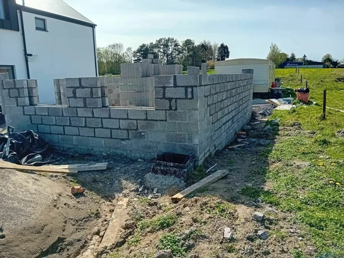 Blocklayer/ bricklayer available - Image 1