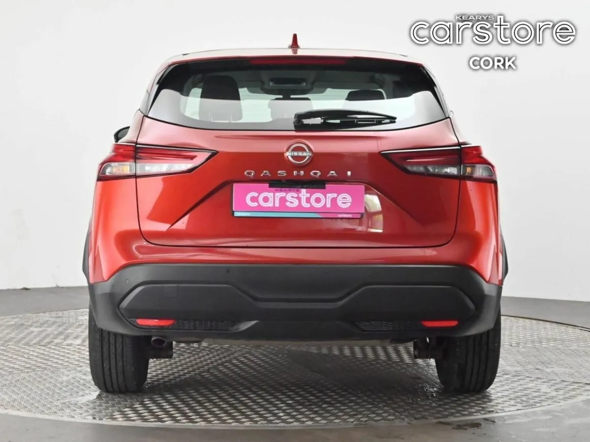 Nissan Qashqai 1.3 PET MILD HYBRID SV - Image 4