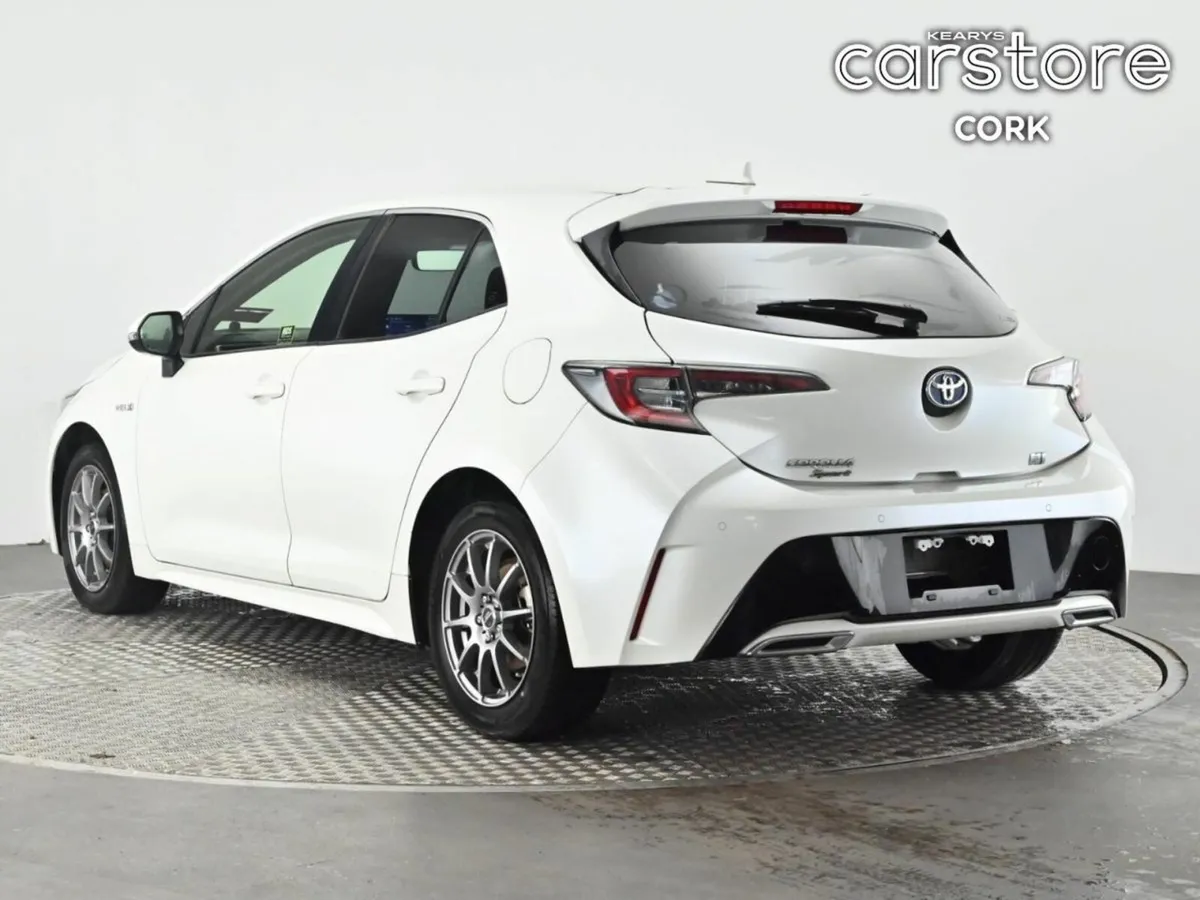 Toyota Corolla 1.8 Hybrid Auto - Image 3