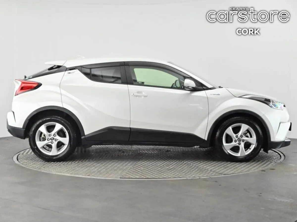 Toyota C-HR C-HR HYBRID AUTO - Image 3