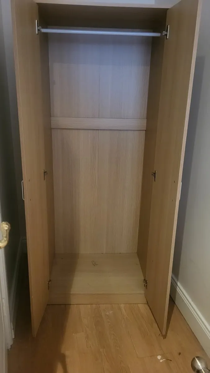 Wardrobe - Image 3