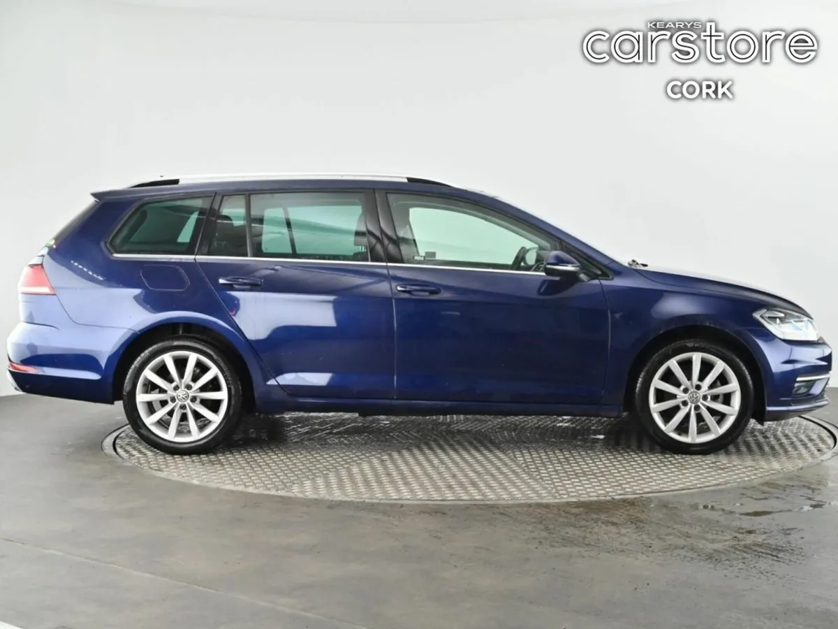 Volkswagen Golf 1.2 TSI Estate Auto - Image 3