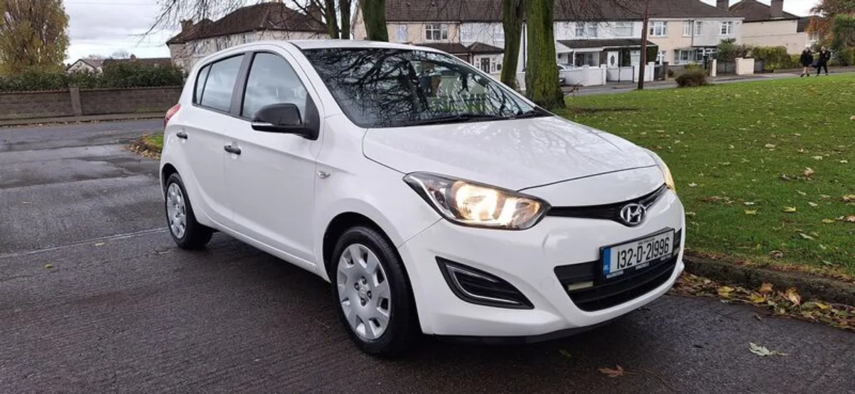 2013 Hyundai I20 - Image 1