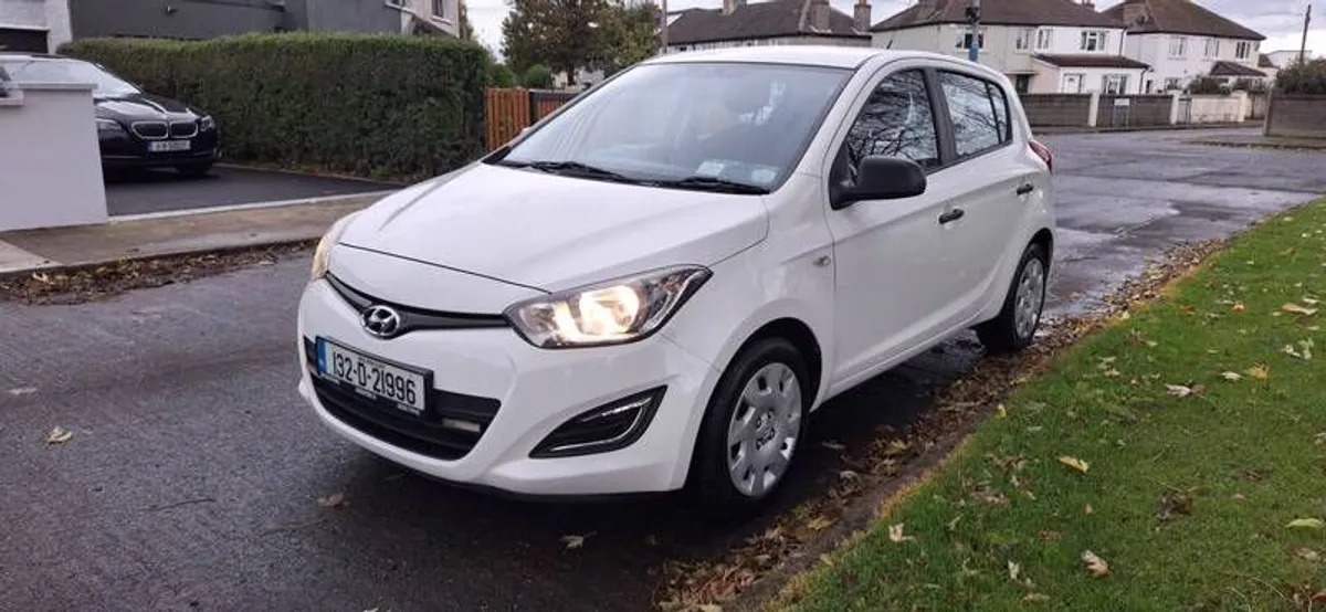 2013 Hyundai I20 - Image 2