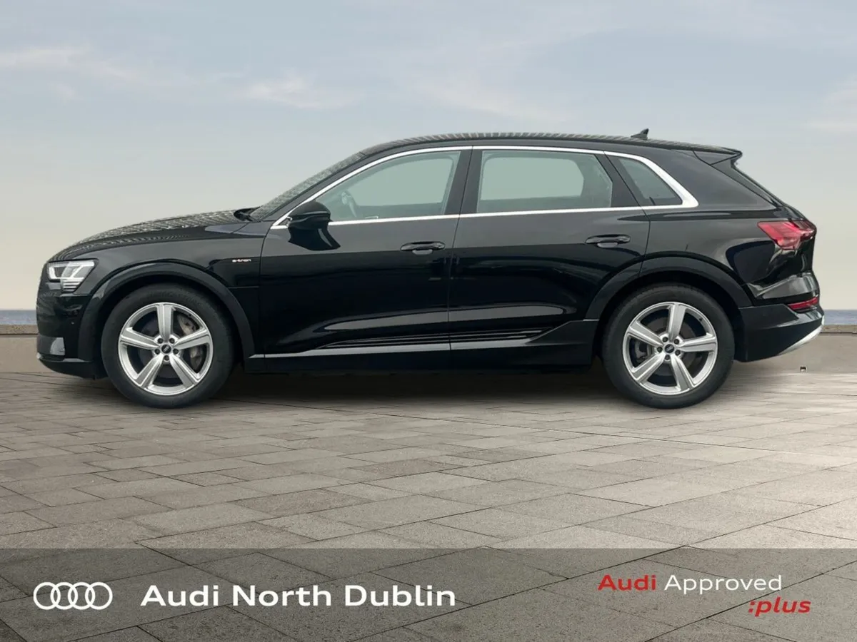 Audi e-tron 55 Technik - Image 4