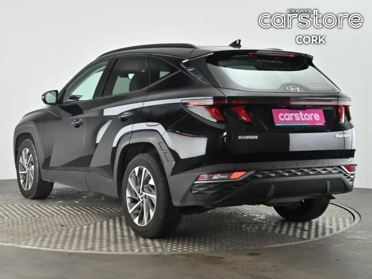 Hyundai Tucson JUST REDUCED EXECTUIVE MODEL - Image 4