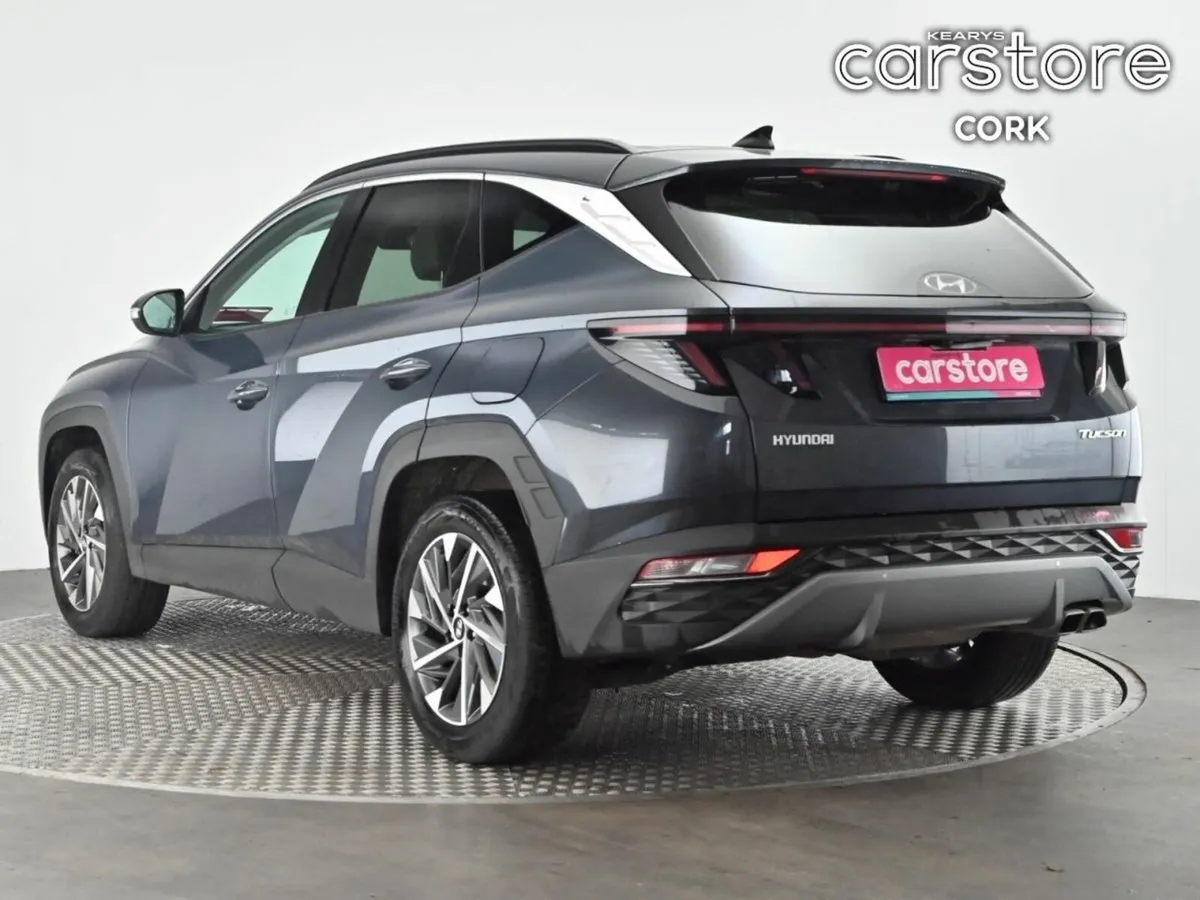 Hyundai Tucson 2WD Executive Plus - Image 4