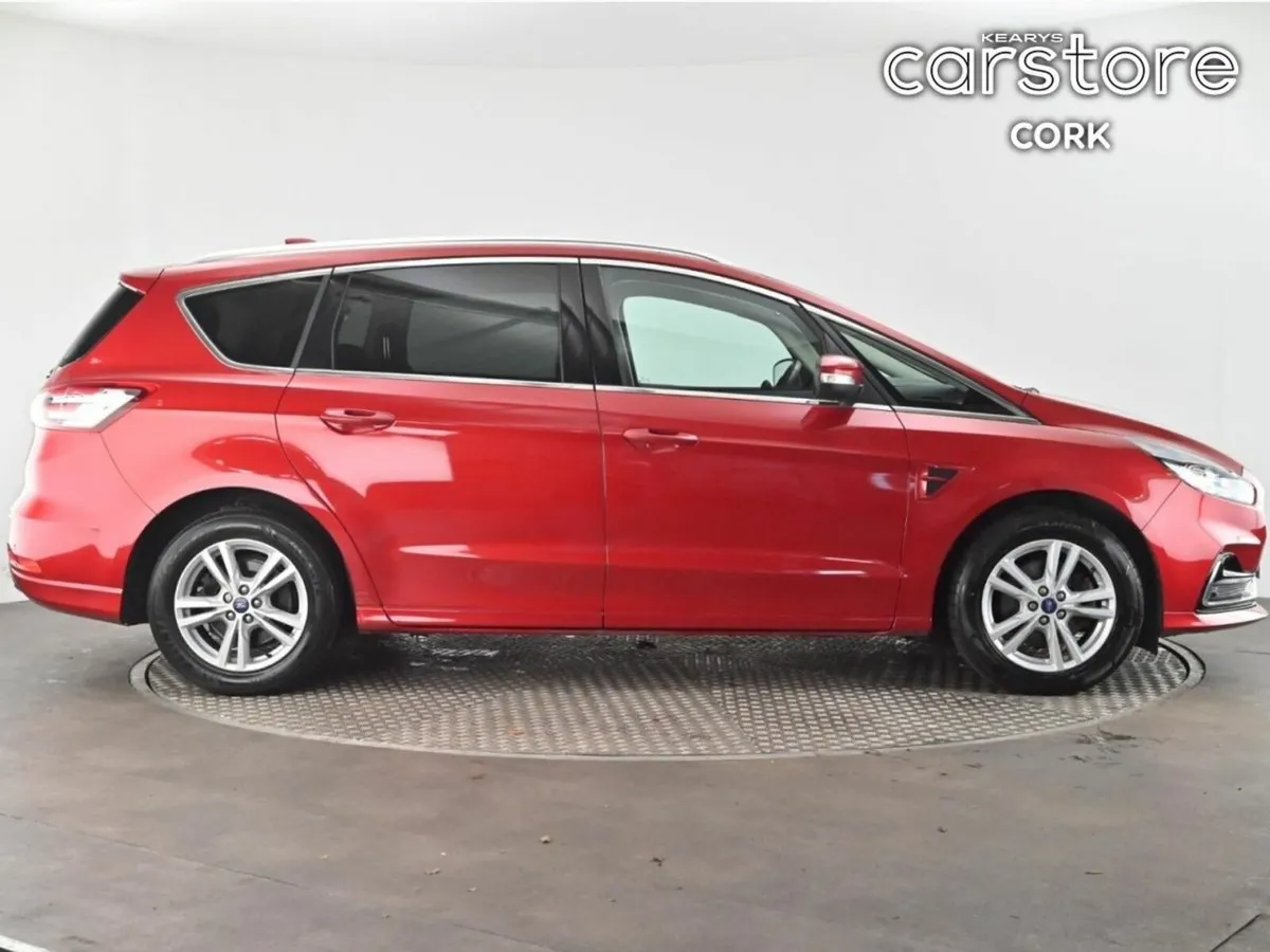 Ford S-Max 2.5 Duratec 190PS FHEV Titanium Auto - Image 3