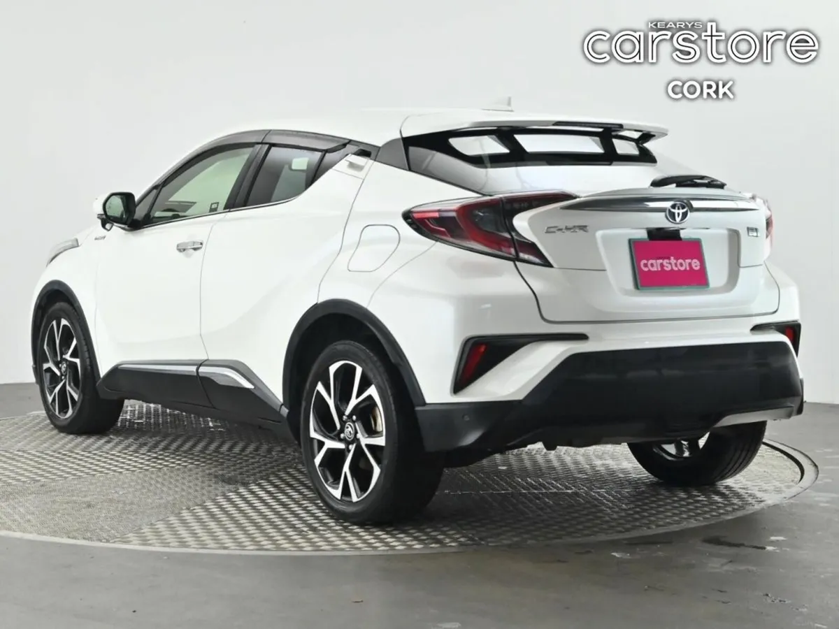 Toyota C-HR 1.8 HYBRID Auto - Image 4