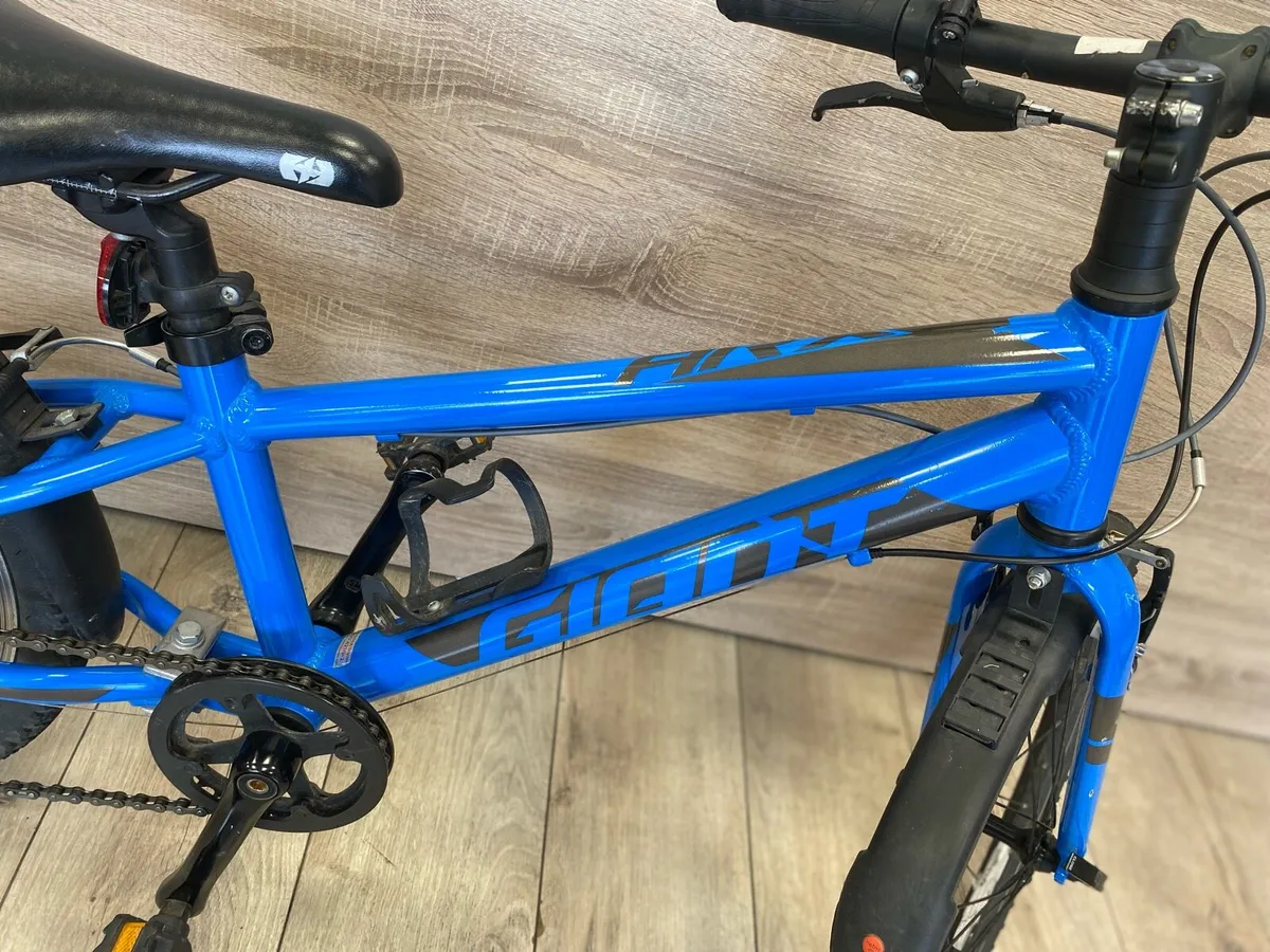 Giant arx  (like new) - Image 3