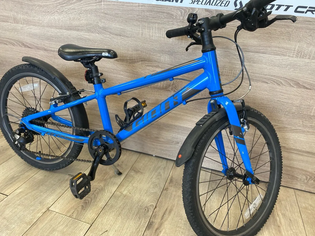 Giant arx  (like new) - Image 4