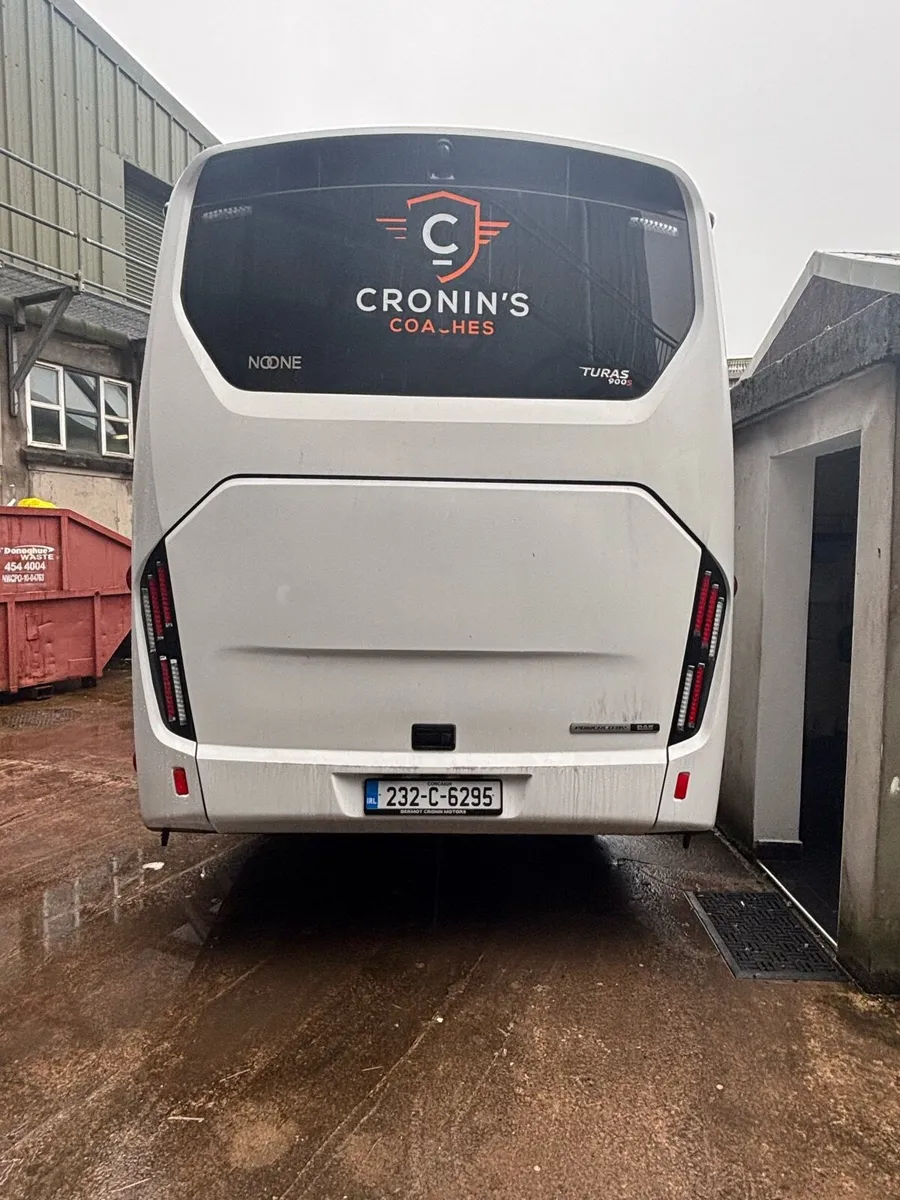 DAF Turas 900s - Image 2