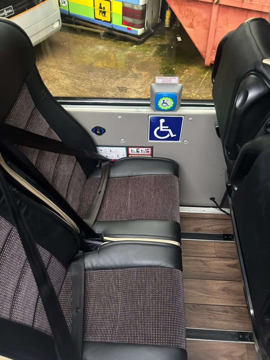 DAF Turas 900s - Image 4