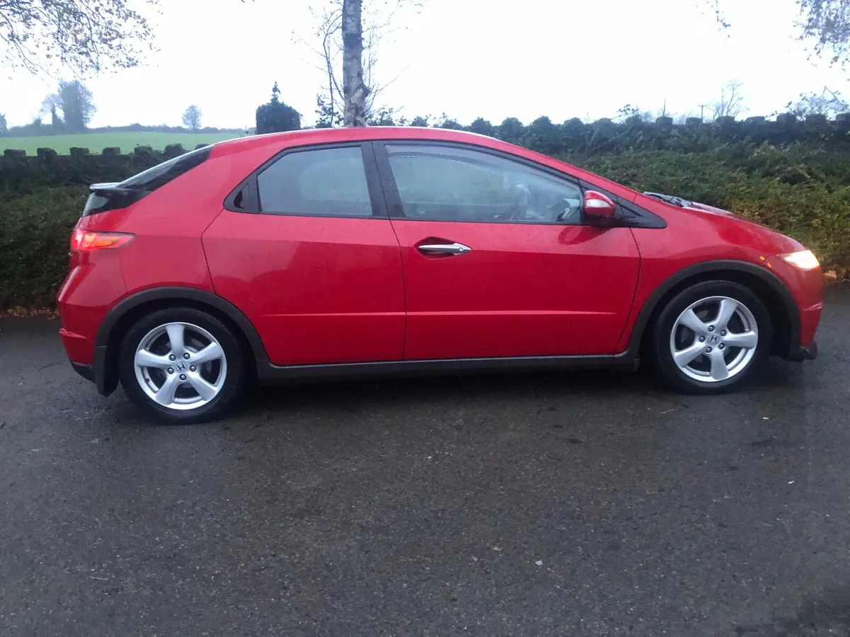 HONDA CIVIC AS NEW PLENTY OF NCT&TAX - Image 4