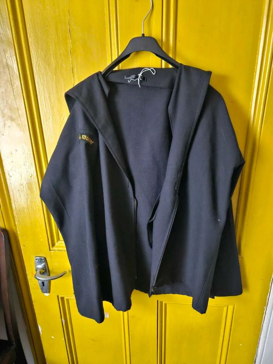 Vintage Irish Navy Defence Forces Top - Image 1