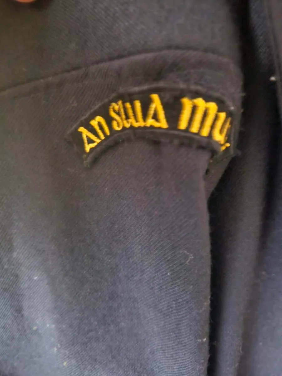 Vintage Irish Navy Defence Forces Top - Image 3