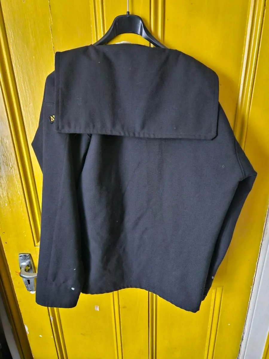 Vintage Irish Navy Defence Forces Top - Image 4