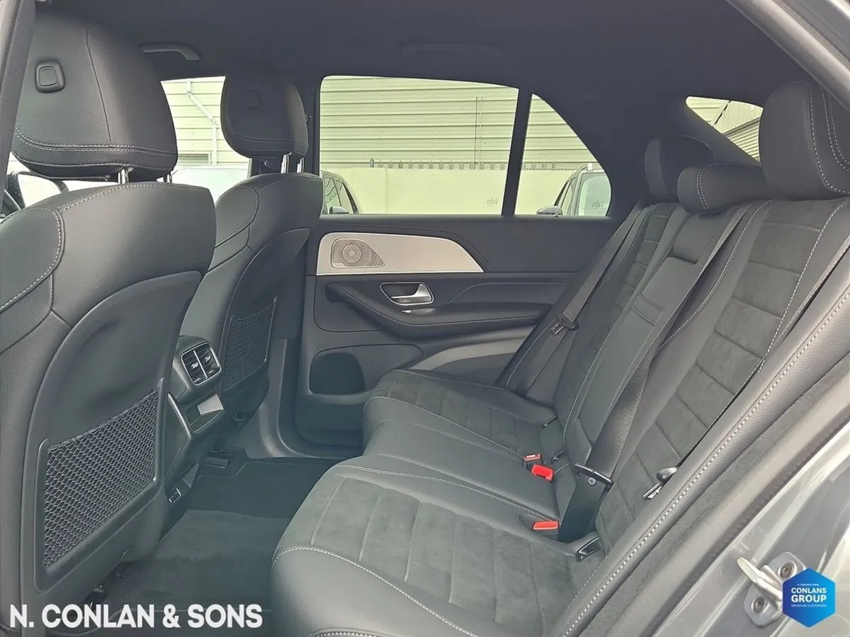 Mercedes-Benz GLE-Class 350DE Urban Edition 4mati - Image 4