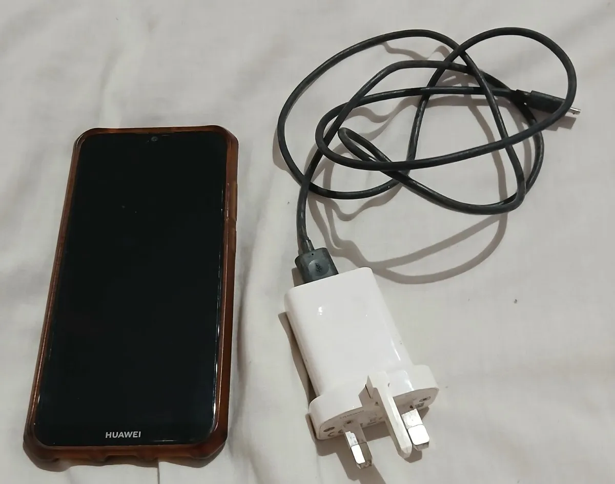 Huawei Y6 2019 Mobile phone - Image 4