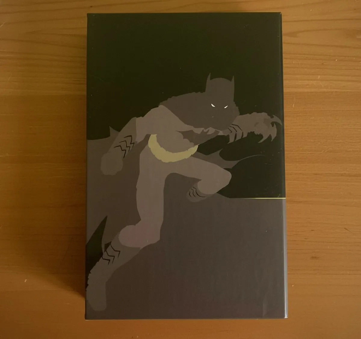 Batman 75th Anniversary  Edition Box Set - Image 2