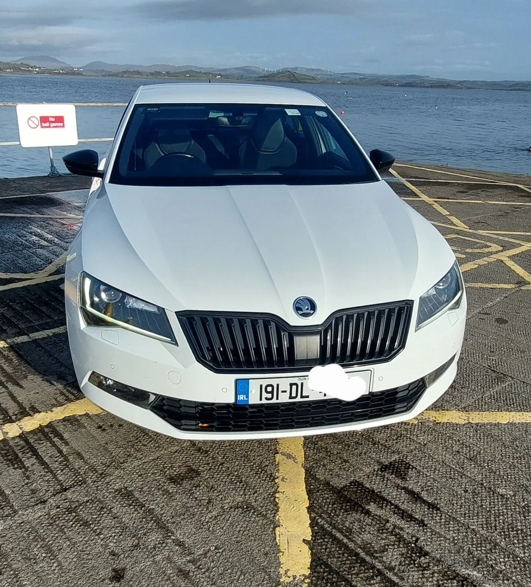 191 skoda superb sportline - Image 2