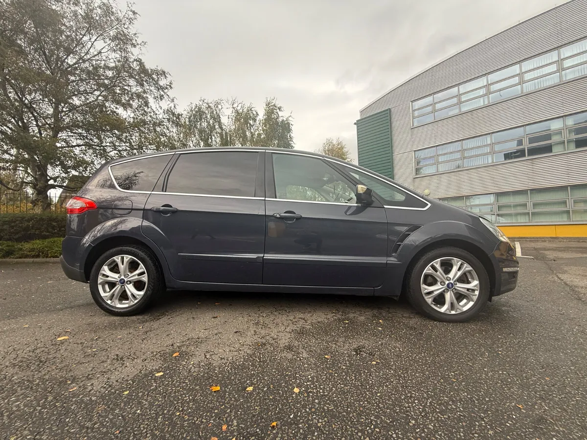Ford S- Max 2.0 TDCI Titanium 7 seater - Image 3