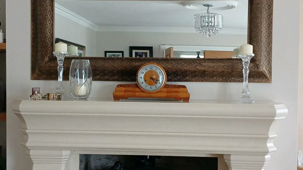 1940s mantle clock solid oak - Image 2