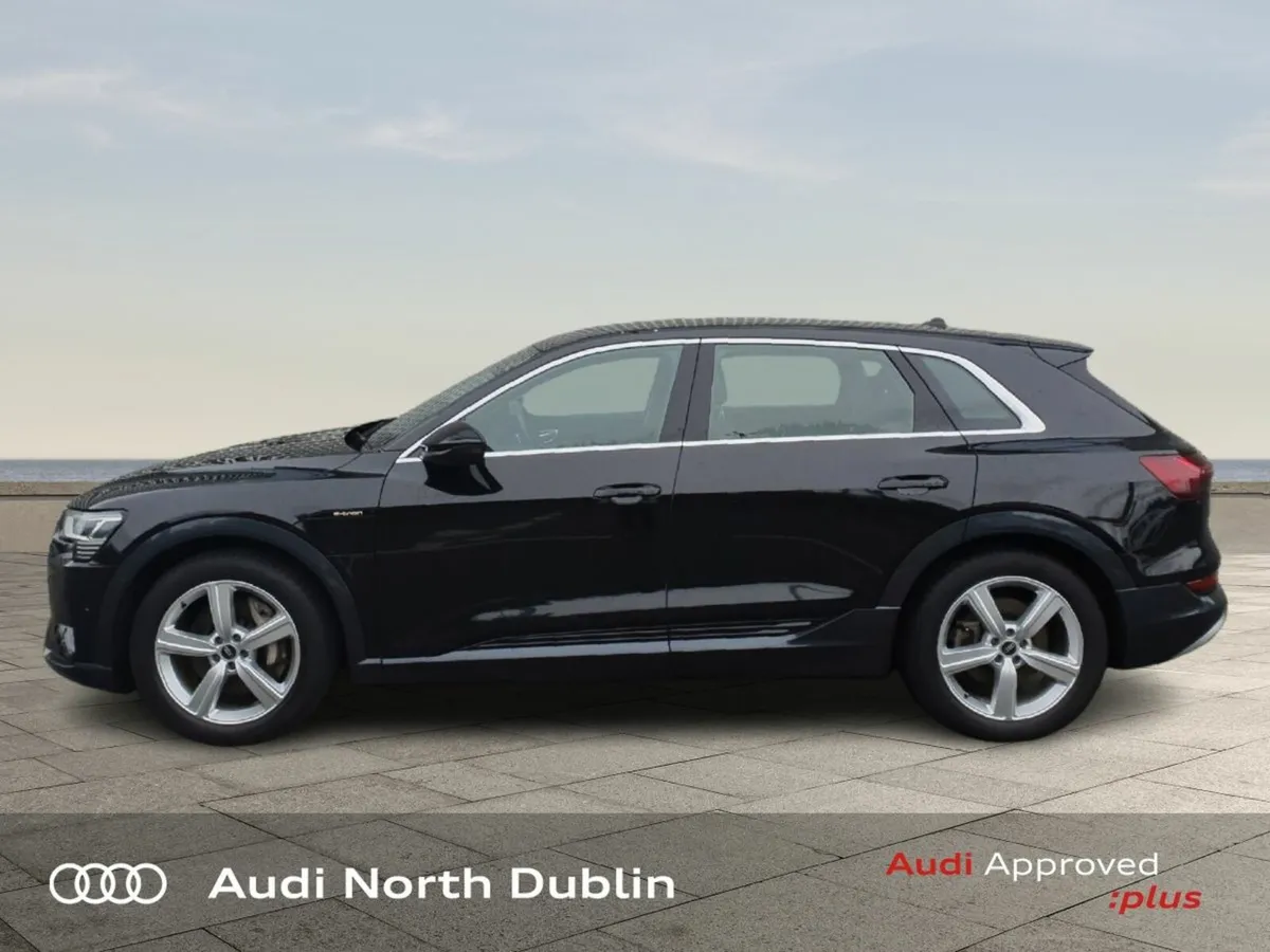 Audi e-tron 55 TECHNIK QUATTRO - Image 4