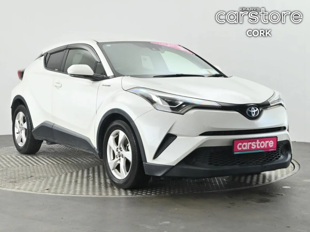 Toyota C-HR 1.8 HYBRID Auto - Image 1