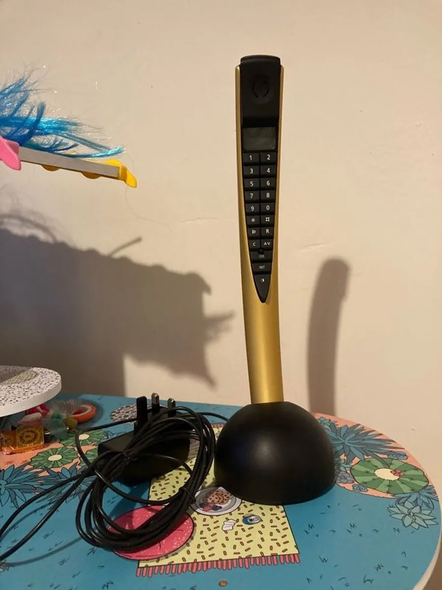 Bang and Olufsen Beocom 2 - Image 1