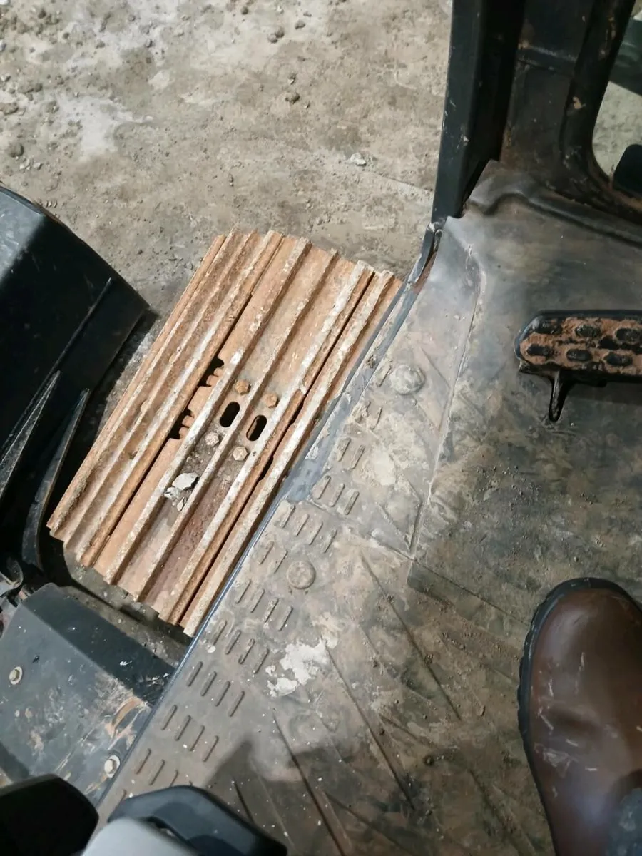 Digger driver available