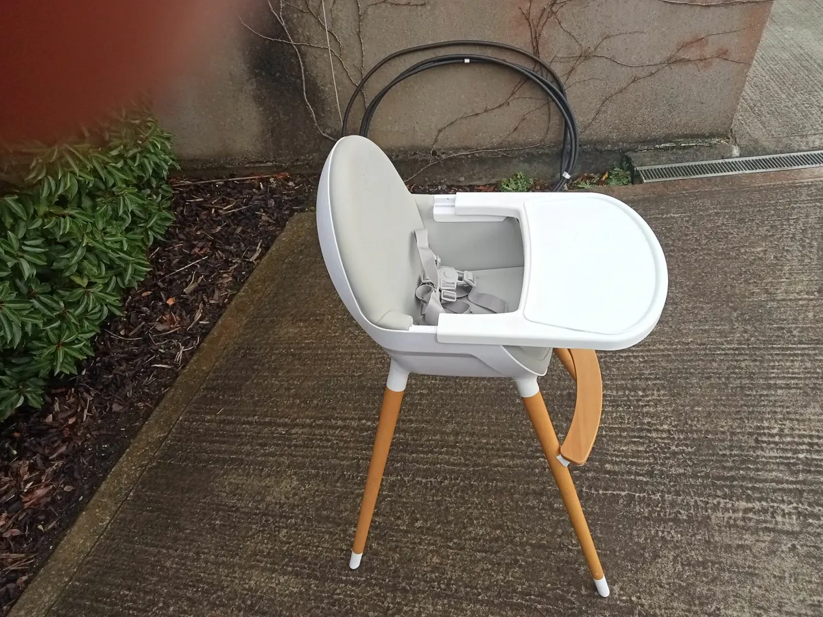 High chair plus - Image 1