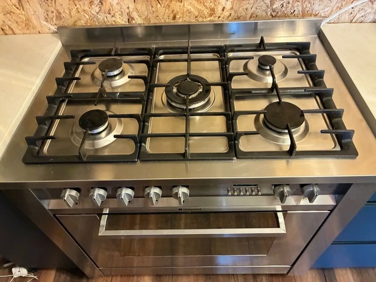 Hotpoint Gas Range & Electric Oven - Image 2