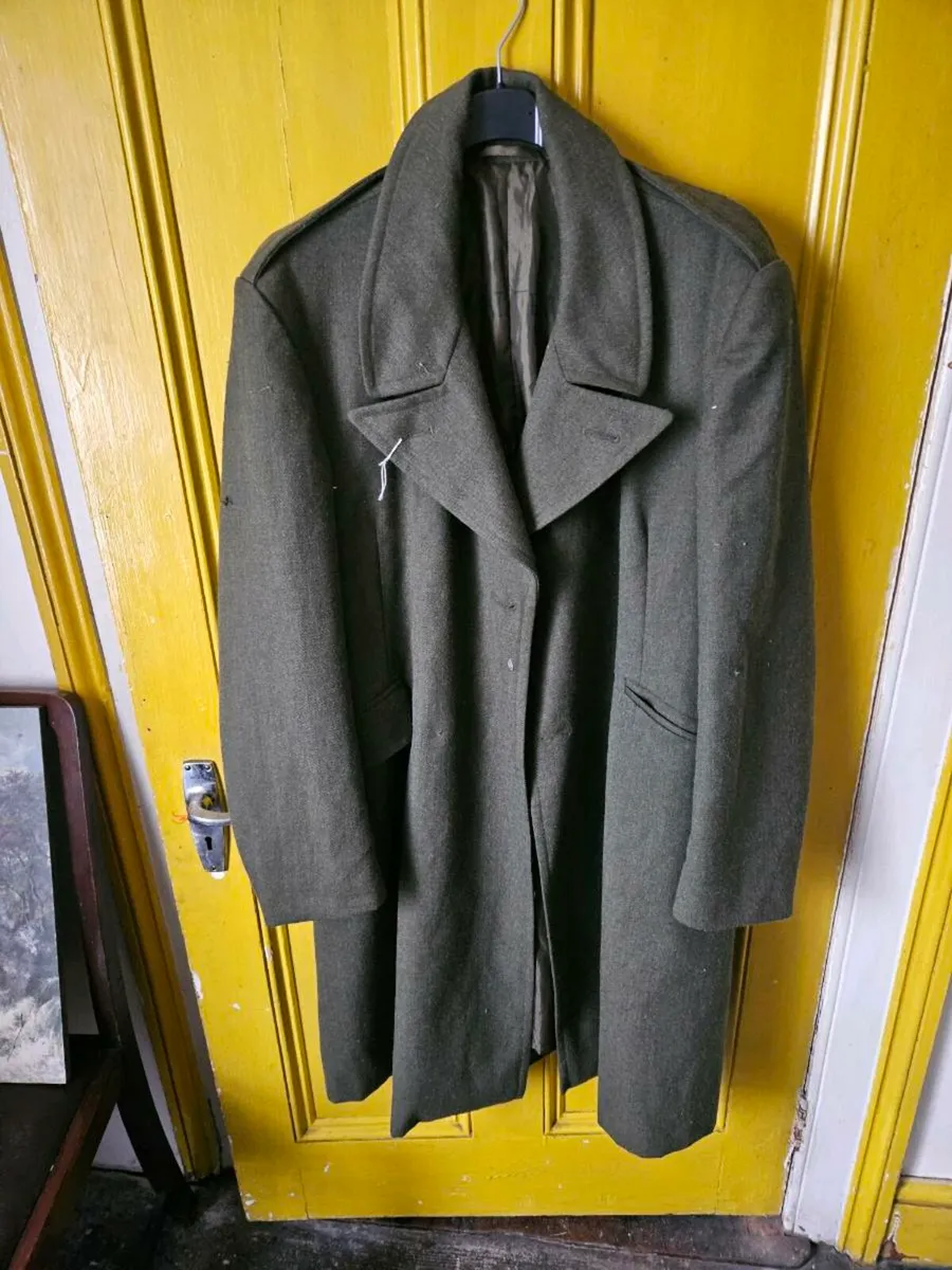 Vintage Irish Army Defence Forces Overcoat - Image 1