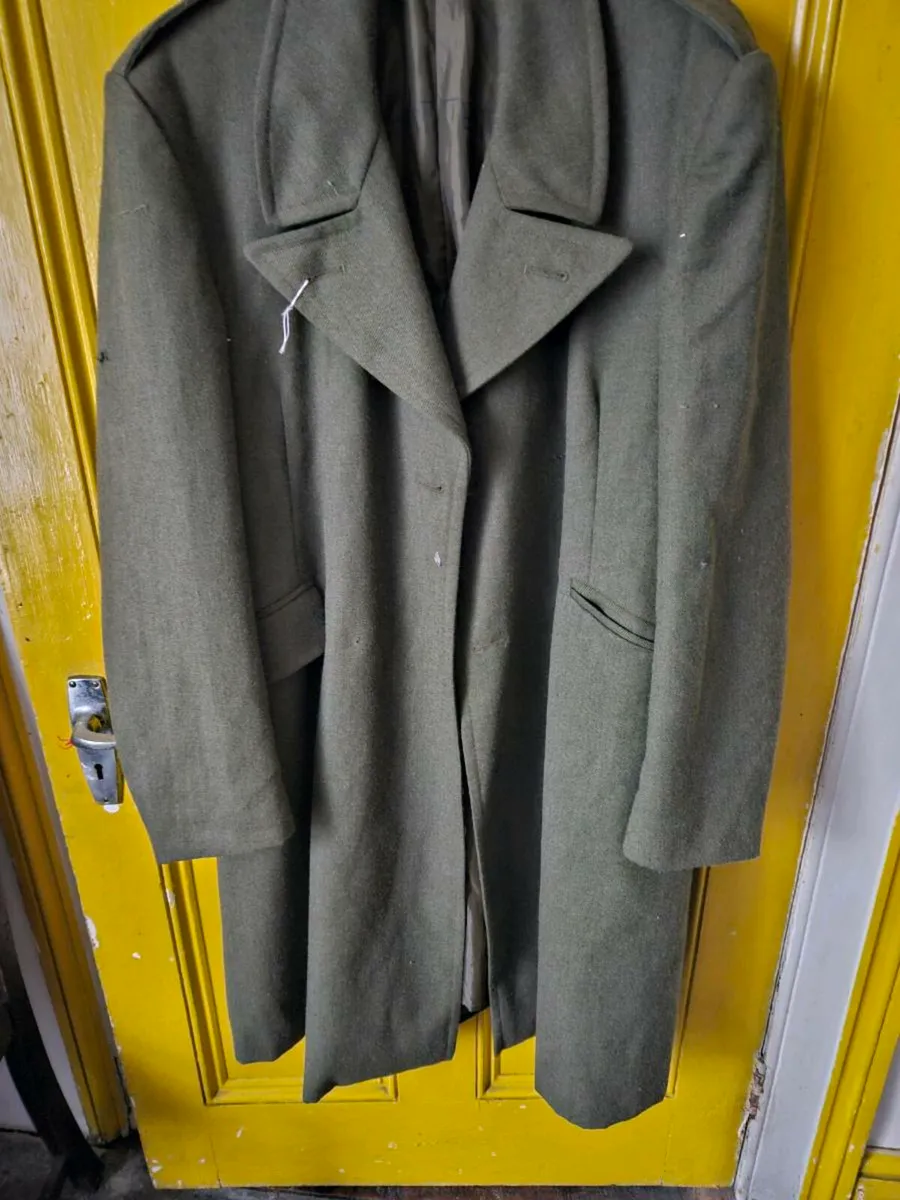 Vintage Irish Army Defence Forces Overcoat - Image 2