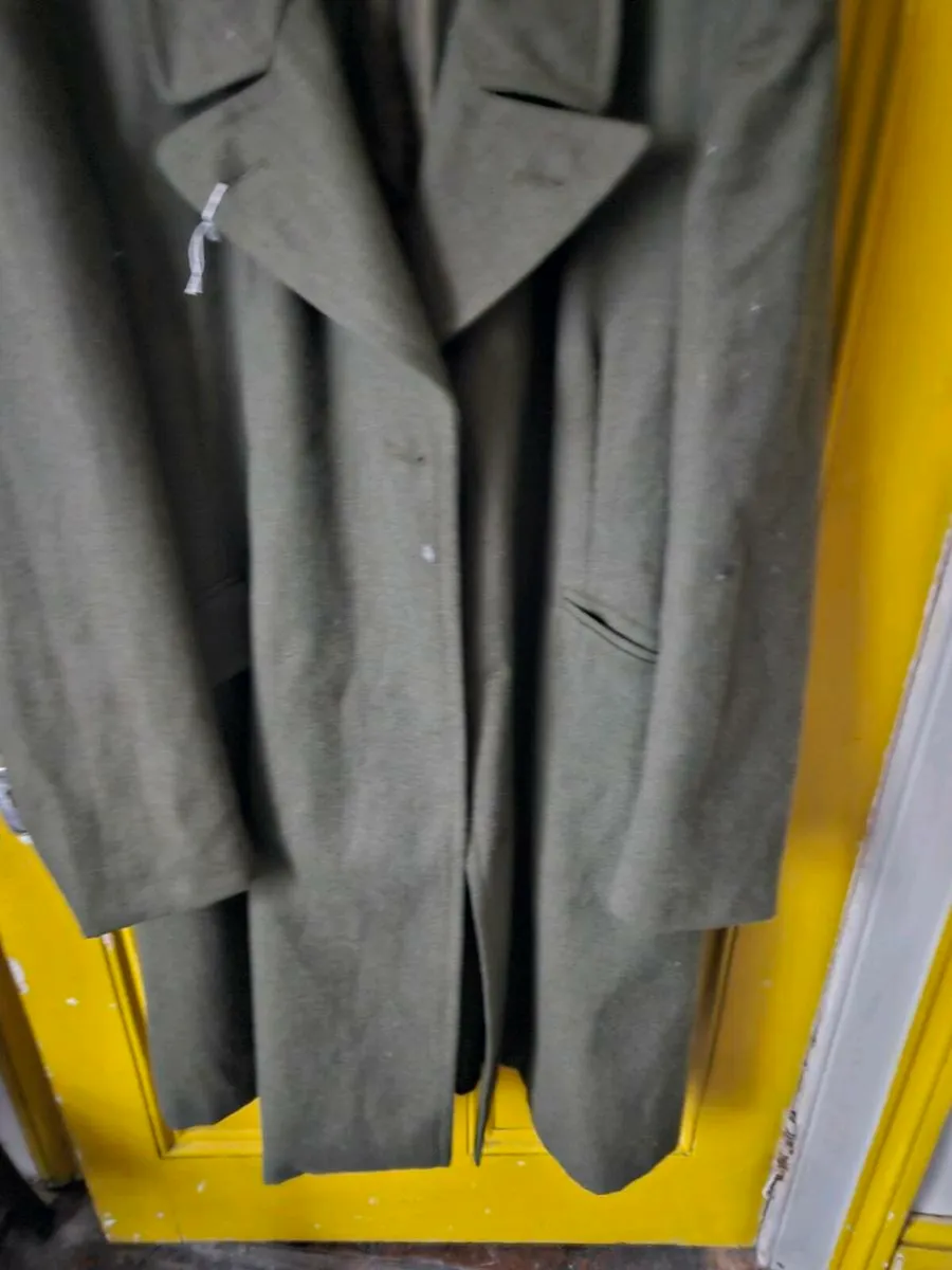 Vintage Irish Army Defence Forces Overcoat - Image 3