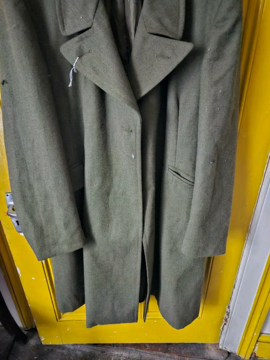 Vintage Irish Army Defence Forces Overcoat - Image 4