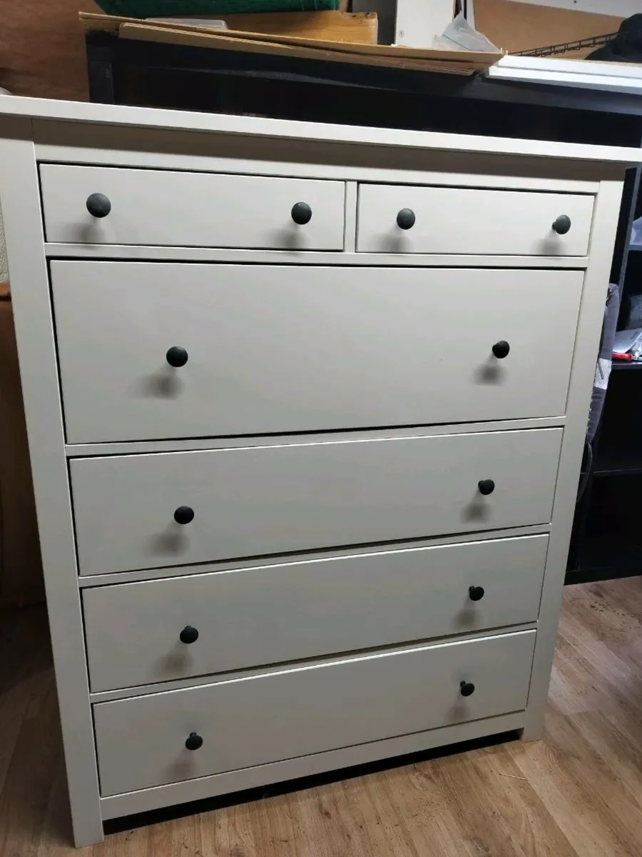 Chest of 6 drawers Hemnes white - Image 1