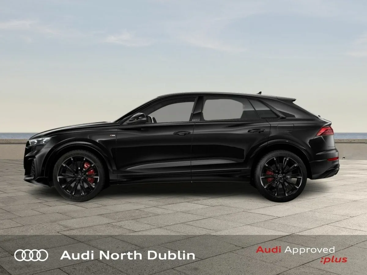 Audi Q8 Q8 SUV  Comp 60 TFSI e quattro 490 PS tipt - Image 4