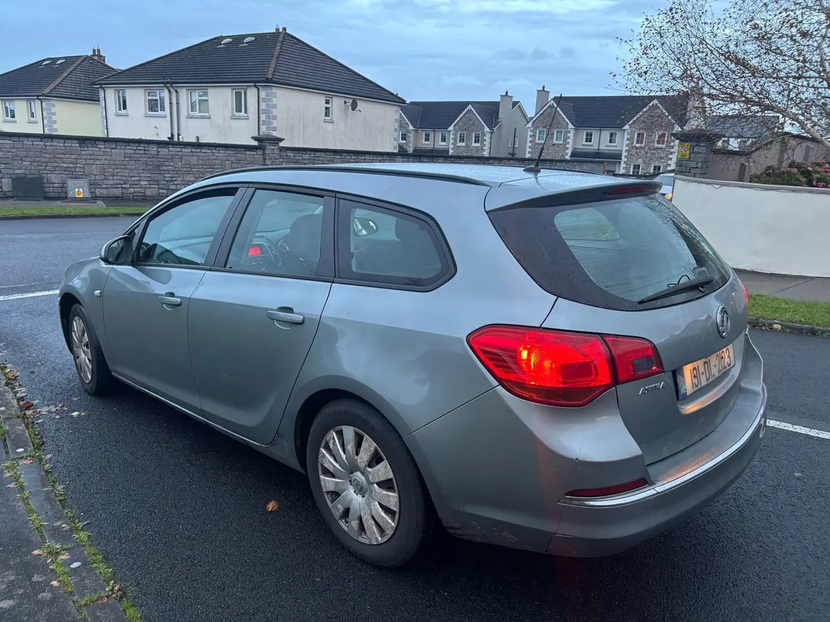 2013 Vauxhall Astra 1.7 Diesel - Image 3