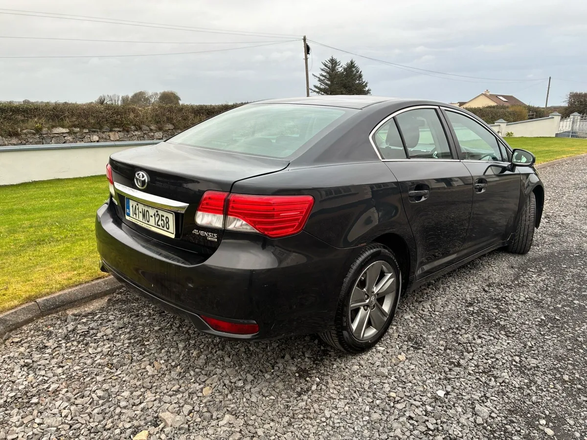2014 Toyota Avensis Aura 2.0 D-4d - Image 3