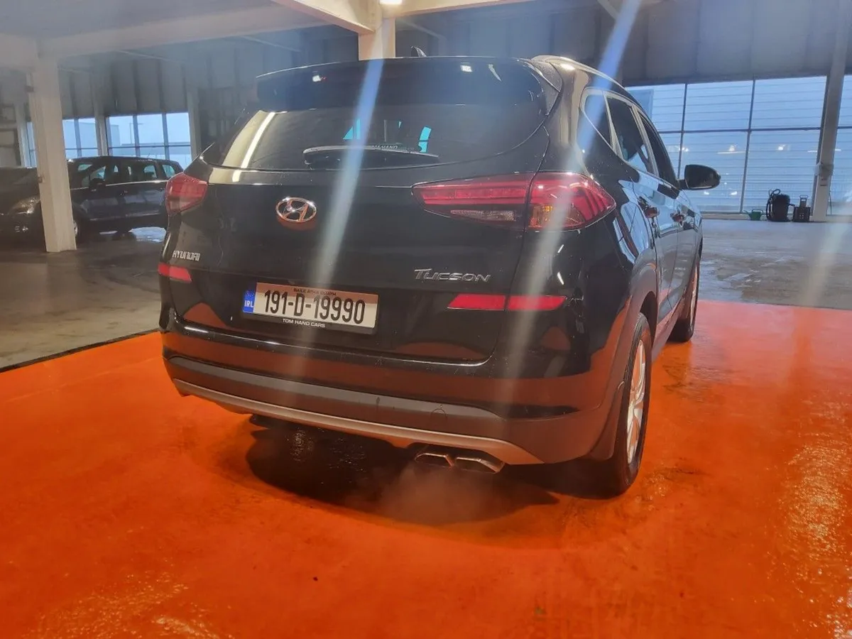 Hyundai Tucson 2WD Executive - Image 4