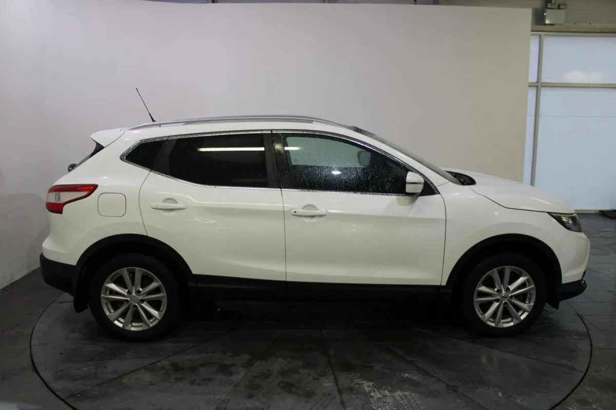 Nissan QASHQAI 1.5 DSL Sv nc - Image 3