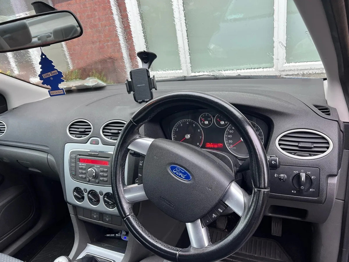 2008 Ford Focus 1.6 Petrol - Manual - Image 4