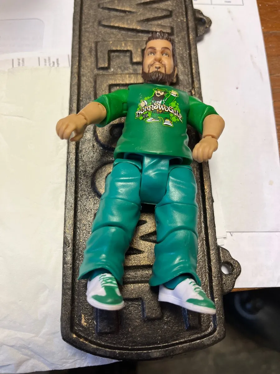 Action figure - Image 2