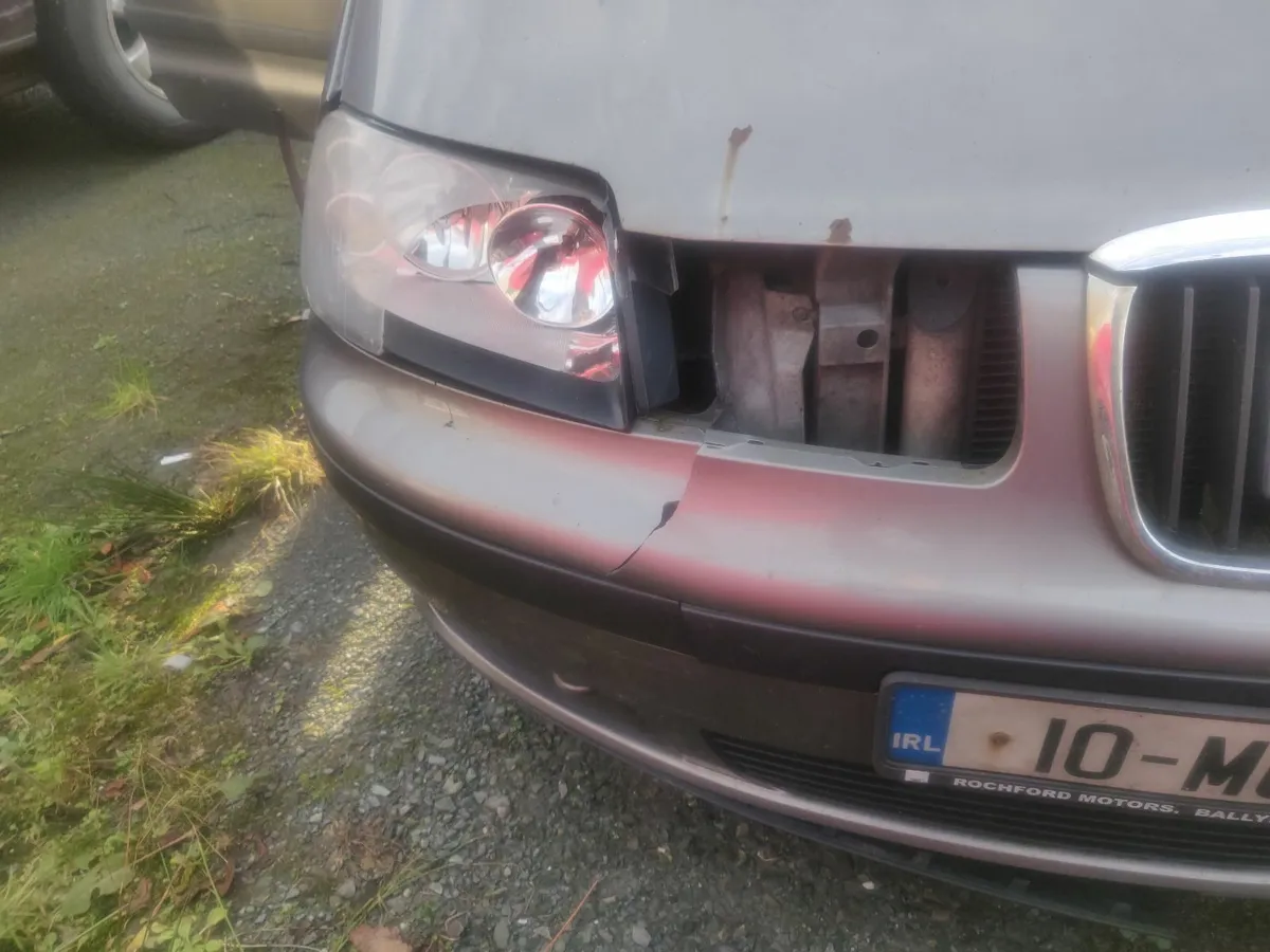 SEAT Alhambra 2010 - Image 3